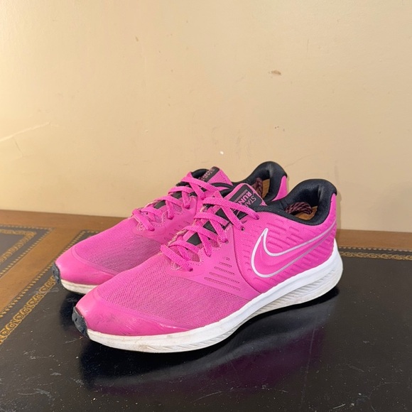 Nike Star Runner 2 Pink White AQ3542-603 Gradeschool Girl’s Size 6Y - Picture 3 of 5